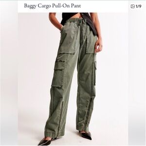 Abercrombie Fitch Baggy Cargo Pants Women’s medium wide leg green Zip legs
